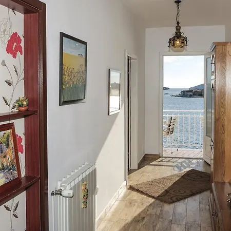 Apartments By The Sea Brodarica, Sibenik - 921 Brodarica (Sibenik-Knin)